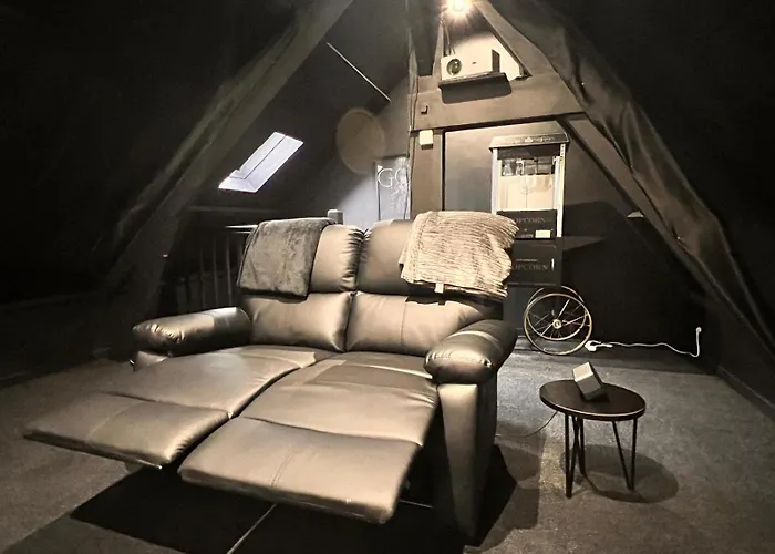 Blk Room Cinema
